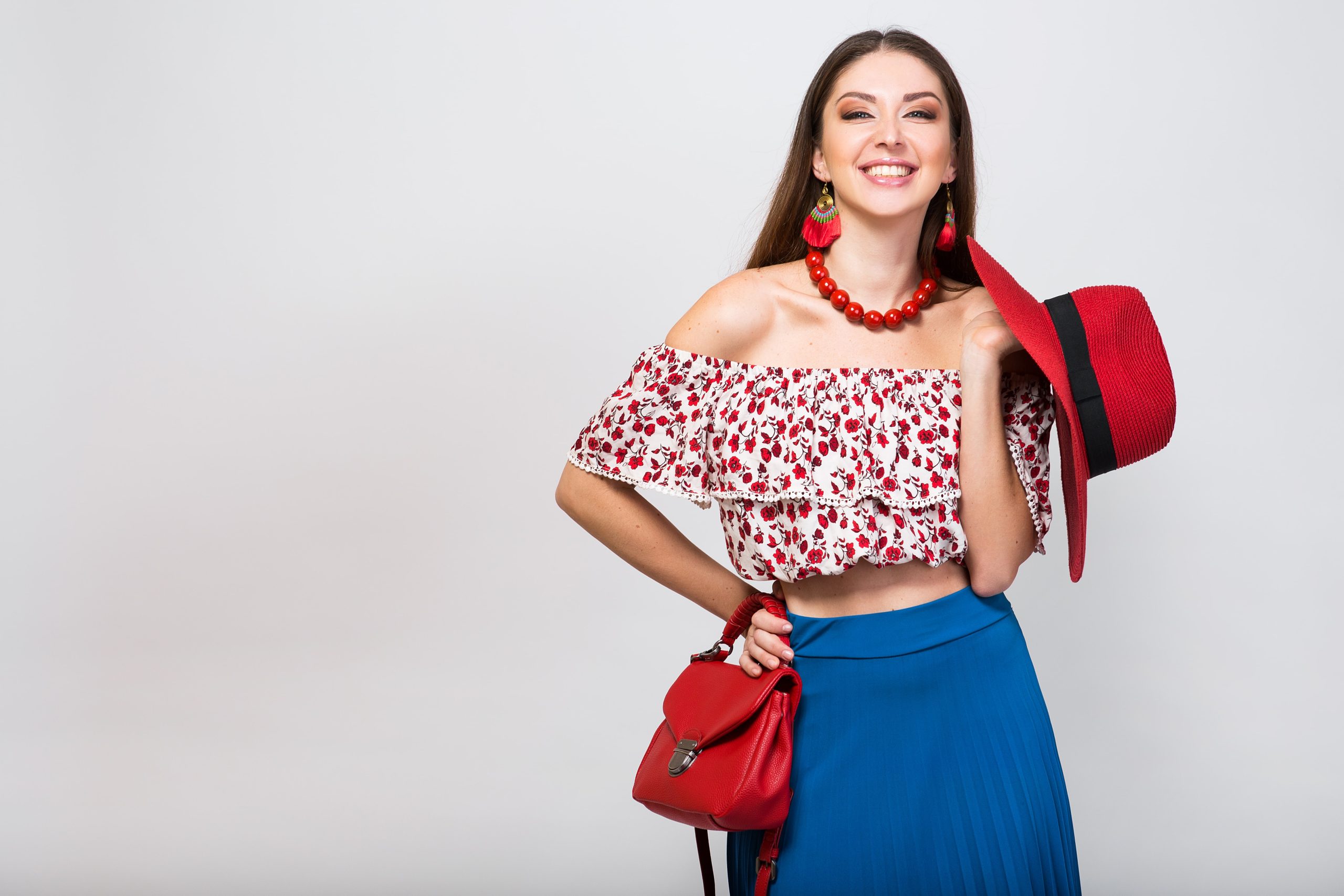 stylish-woman-summer-outfit-isolated-posing-fashion-trend-isolated-min